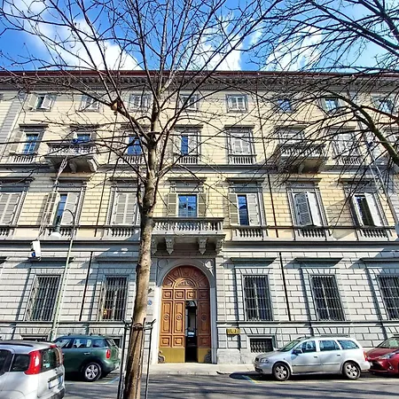 Aparthotel Cav Juvarra 4*
