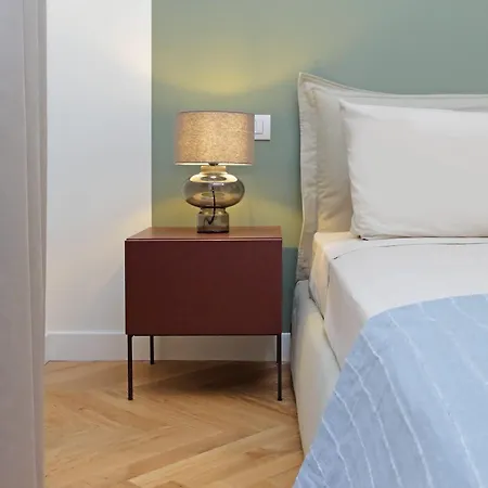 Aparthotel Cav Juvarra