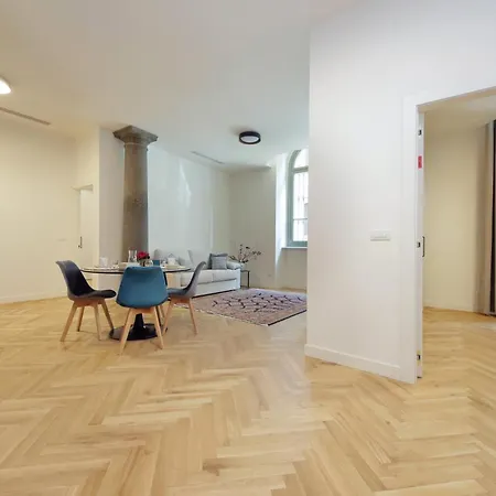 Aparthotel Cav Juvarra 4*